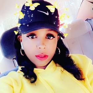 Meet your Posher, Lashawna